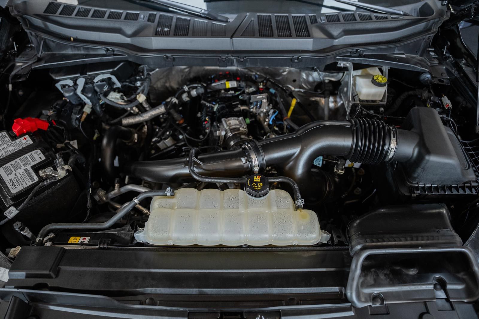 Certified 2023 Ford F150 Lariat w/ Equipment Group 502A High AWD/4WD image 28