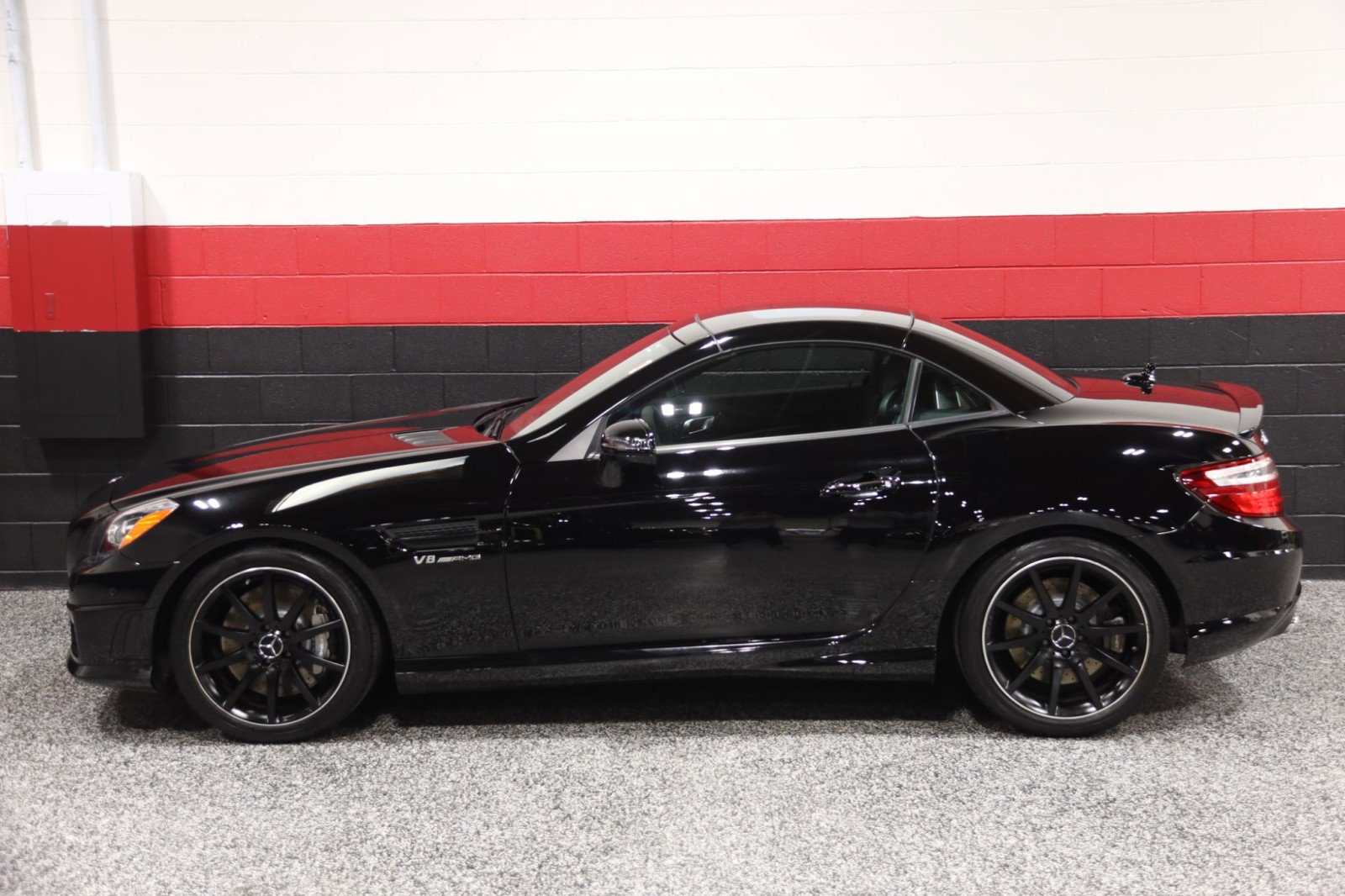 Used 2015 Mercedes-Benz SLK 55 AMG image 24