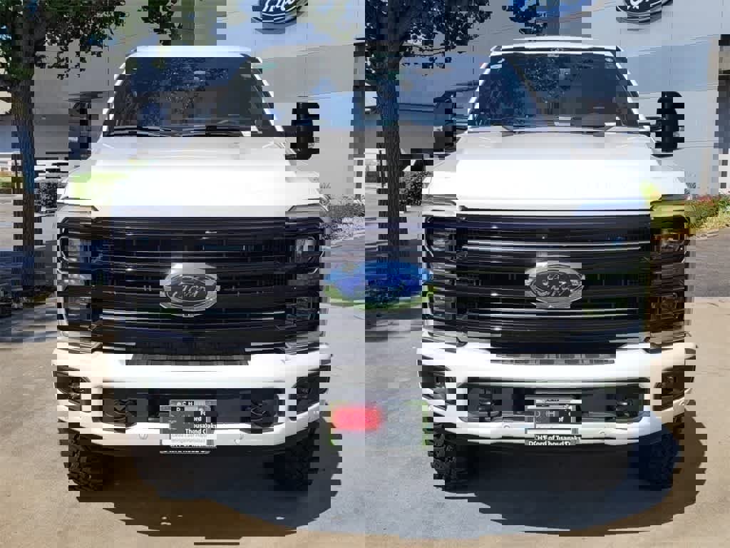 New 2025 Ford F350 Platinum w/ Tremor Off-Road Package image 9