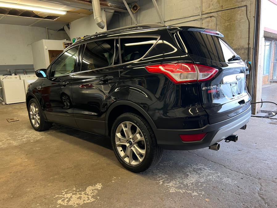 Used 2013 Ford Escape SEL FWD image 4