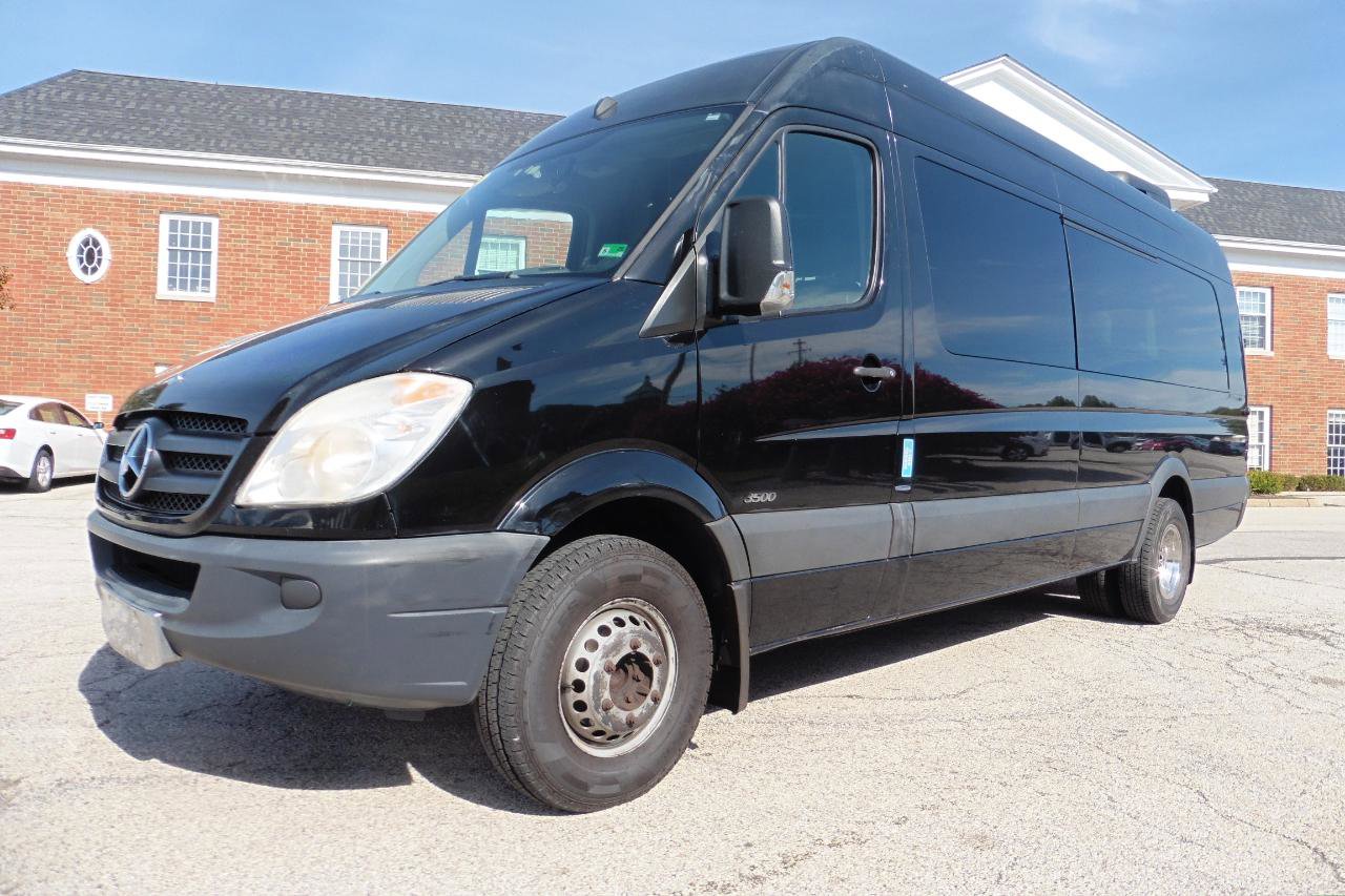 Used 2012 Mercedes-Benz Sprinter 3500 image 9