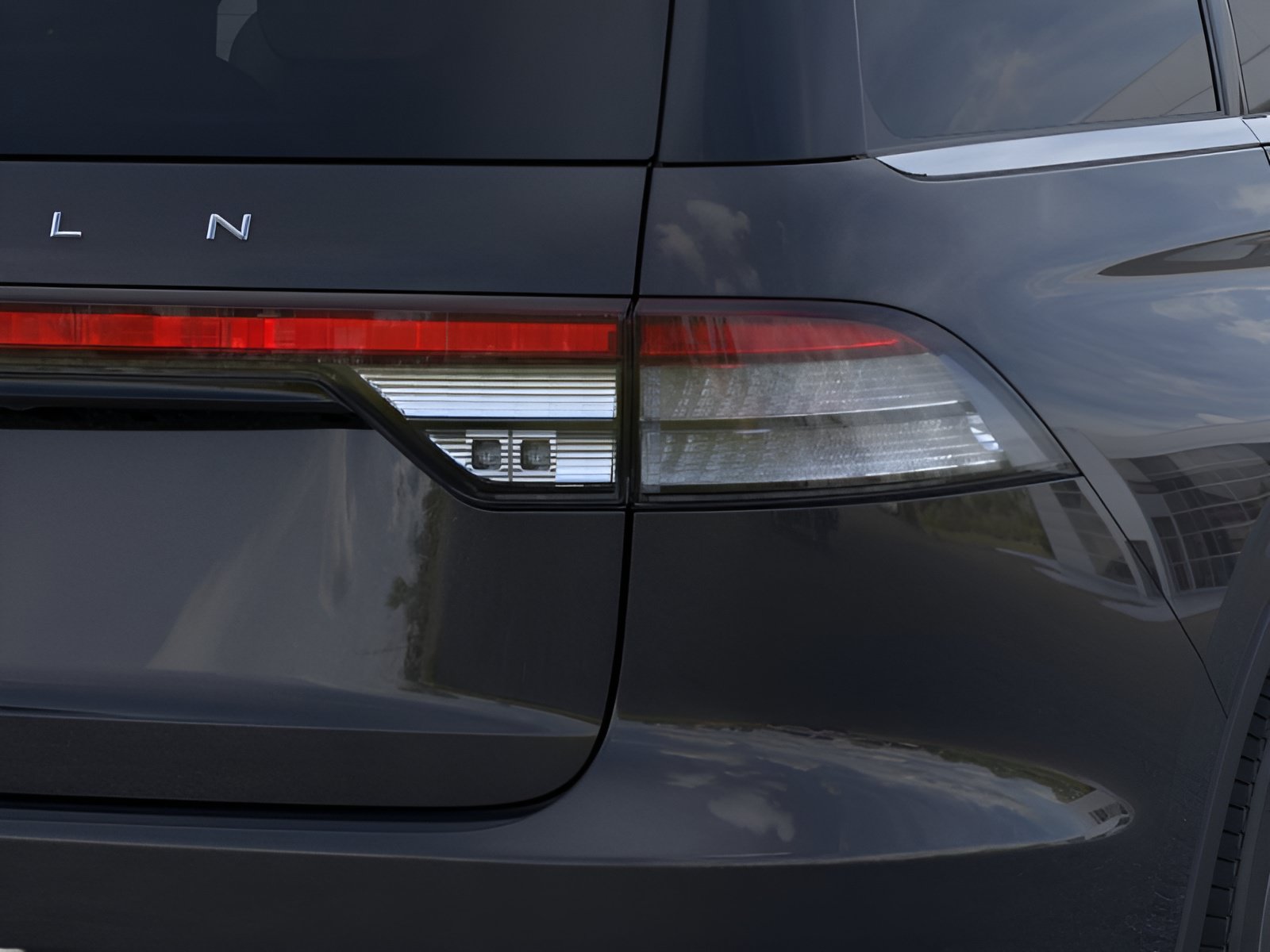 Used 2026 Lincoln Aviator 2WD image 21