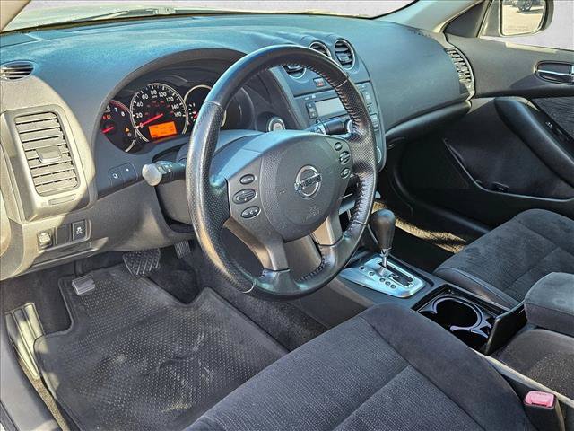 Used 2012 Nissan Altima 2.5 S w/ Special Edition Pkg FWD image 9