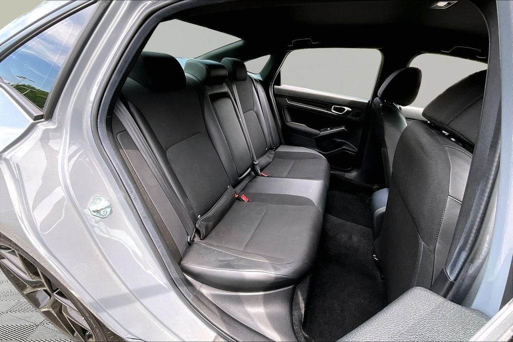 Certified 2025 Honda Civic Sport image 17