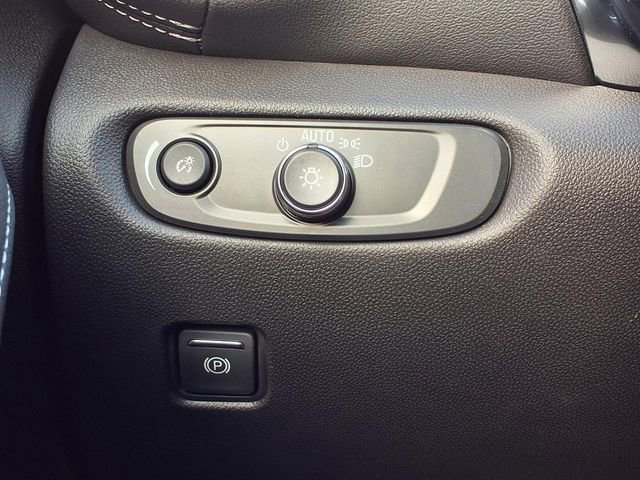 Certified 2024 Chevrolet Blazer LT w/ Convenience Package image 17