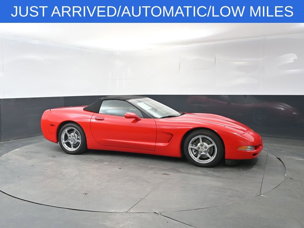 Used 2004 Chevrolet Corvette Convertible w/ Preferred Equipment Group RWD image 7