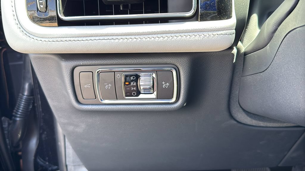New 2026 Lincoln Aviator Reserve RWD image 7