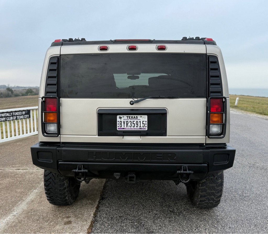 Used 2003 HUMMER H2 w/ Preferred Equipment Group image 6