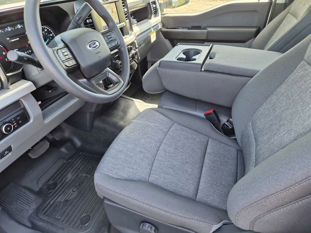 New 2026 Ford F250 XL w/ XL Chrome Package image 11
