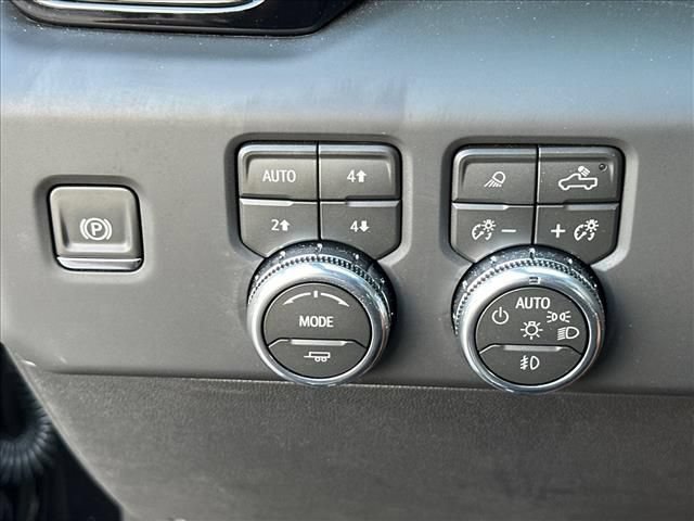Certified 2026 GMC Sierra 1500 AT4 w/ AT4 Premium Package AWD/4WD image 26