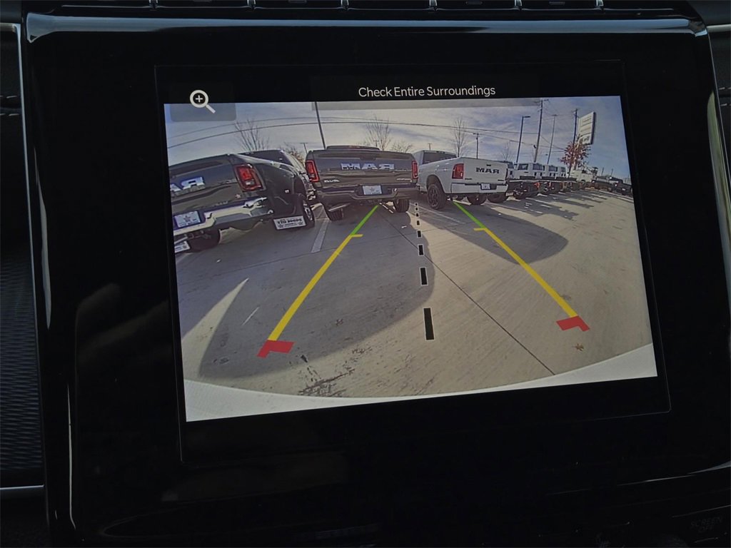 New 2025 Jeep Grand Cherokee Altitude image 18