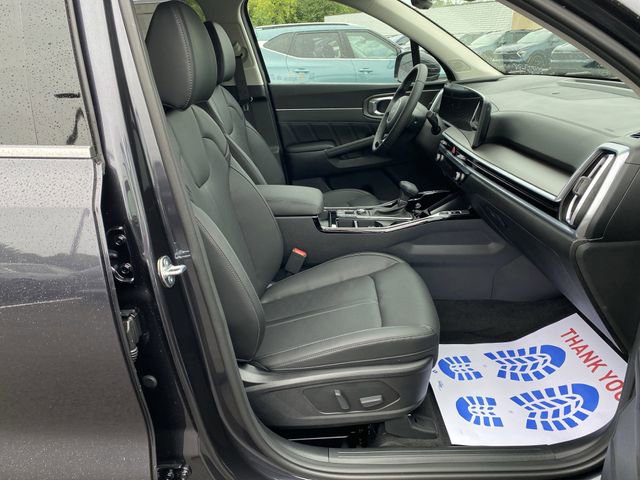 New 2025 Kia Sorento SX image 38