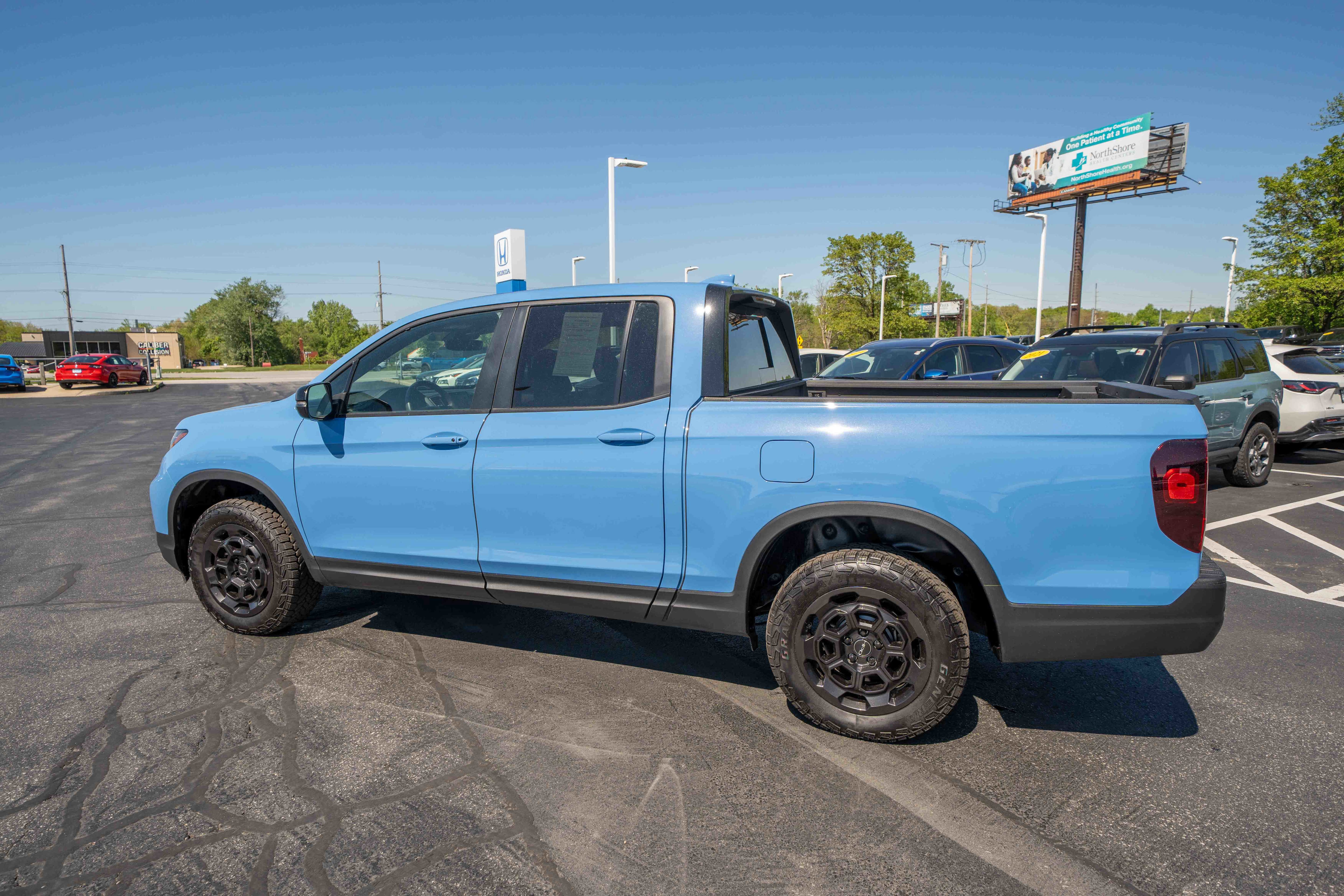 Used 2025 Honda Ridgeline TrailSport+ image 4