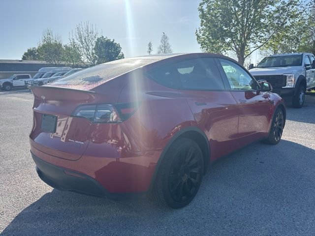 Used 2022 Tesla Model Y Long Range image 5