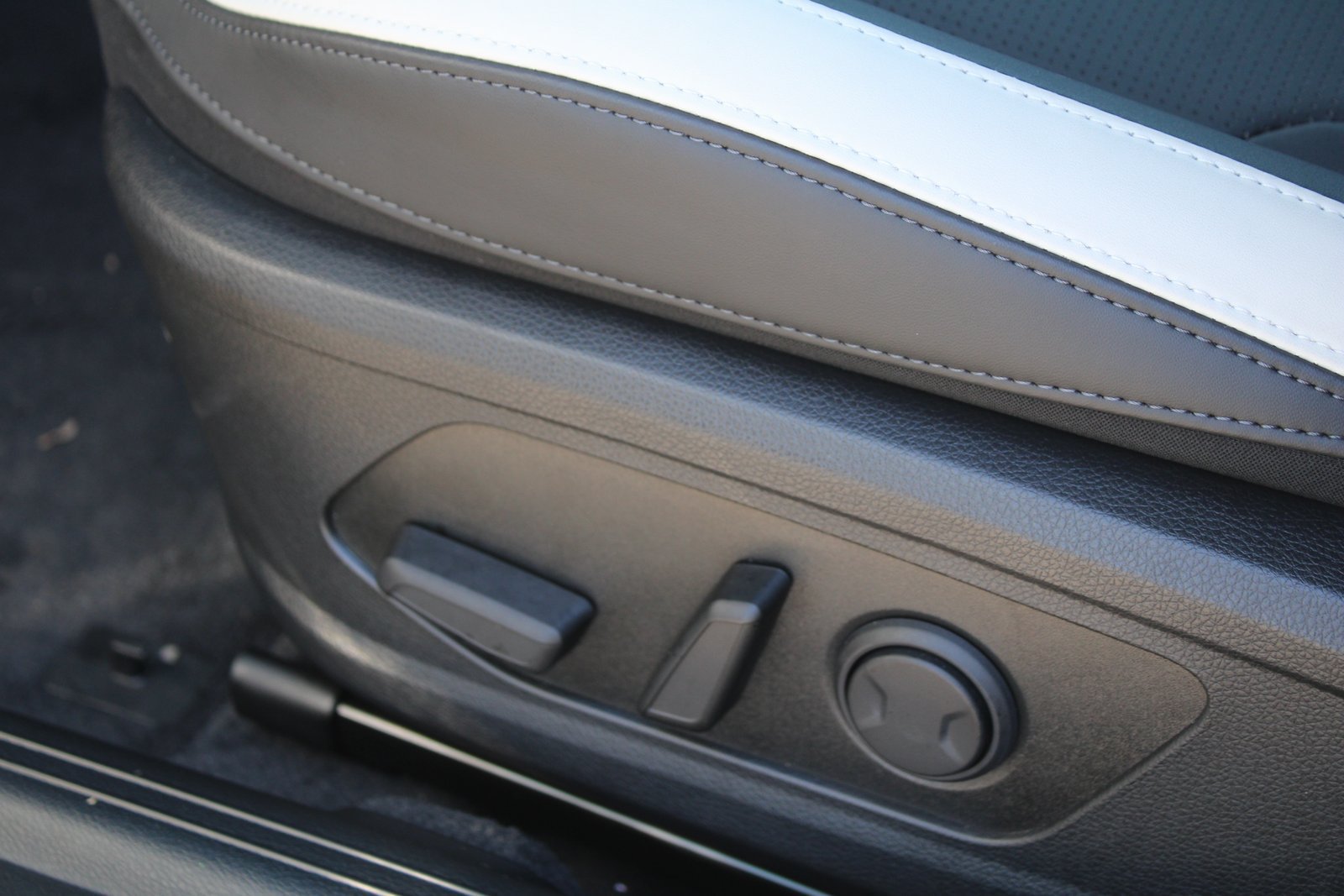 Certified 2026 Kia K5 GT-Line FWD image 22