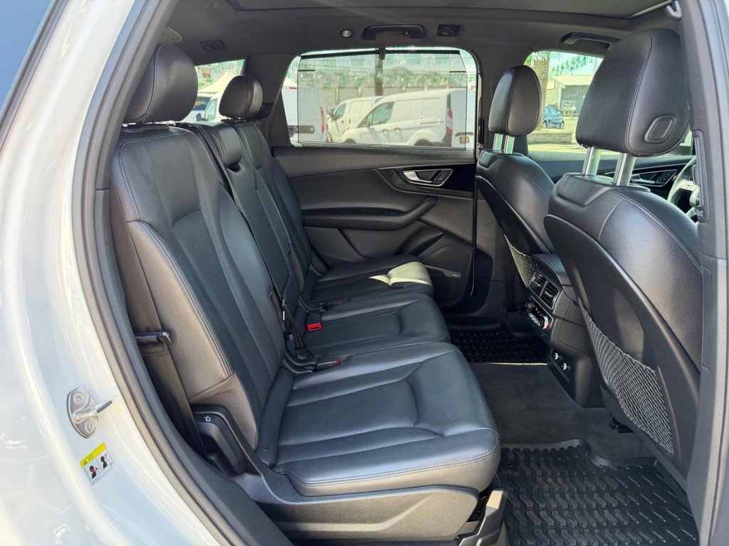 Used 2019 Audi Q7 3.0T Prestige AWD/4WD image 44