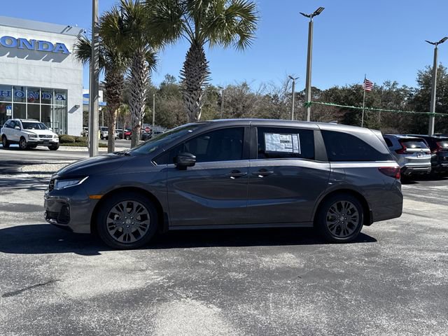 New 2026 Honda Odyssey Touring image 11
