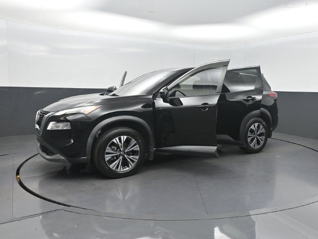 Used 2022 Nissan Rogue SV FWD image 30