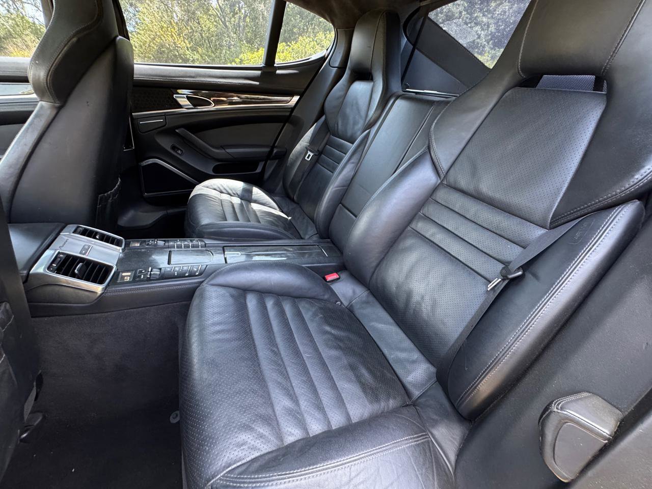 Used 2010 Porsche Panamera Turbo AWD/4WD image 7