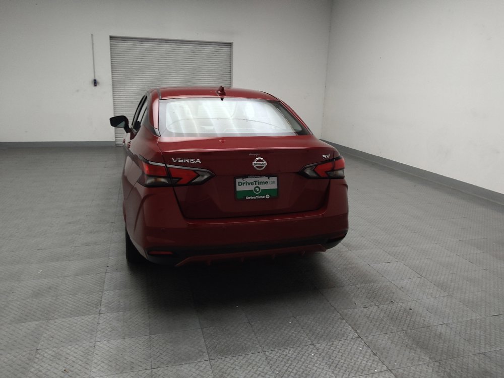 Used 2021 Nissan Versa SV FWD image 5