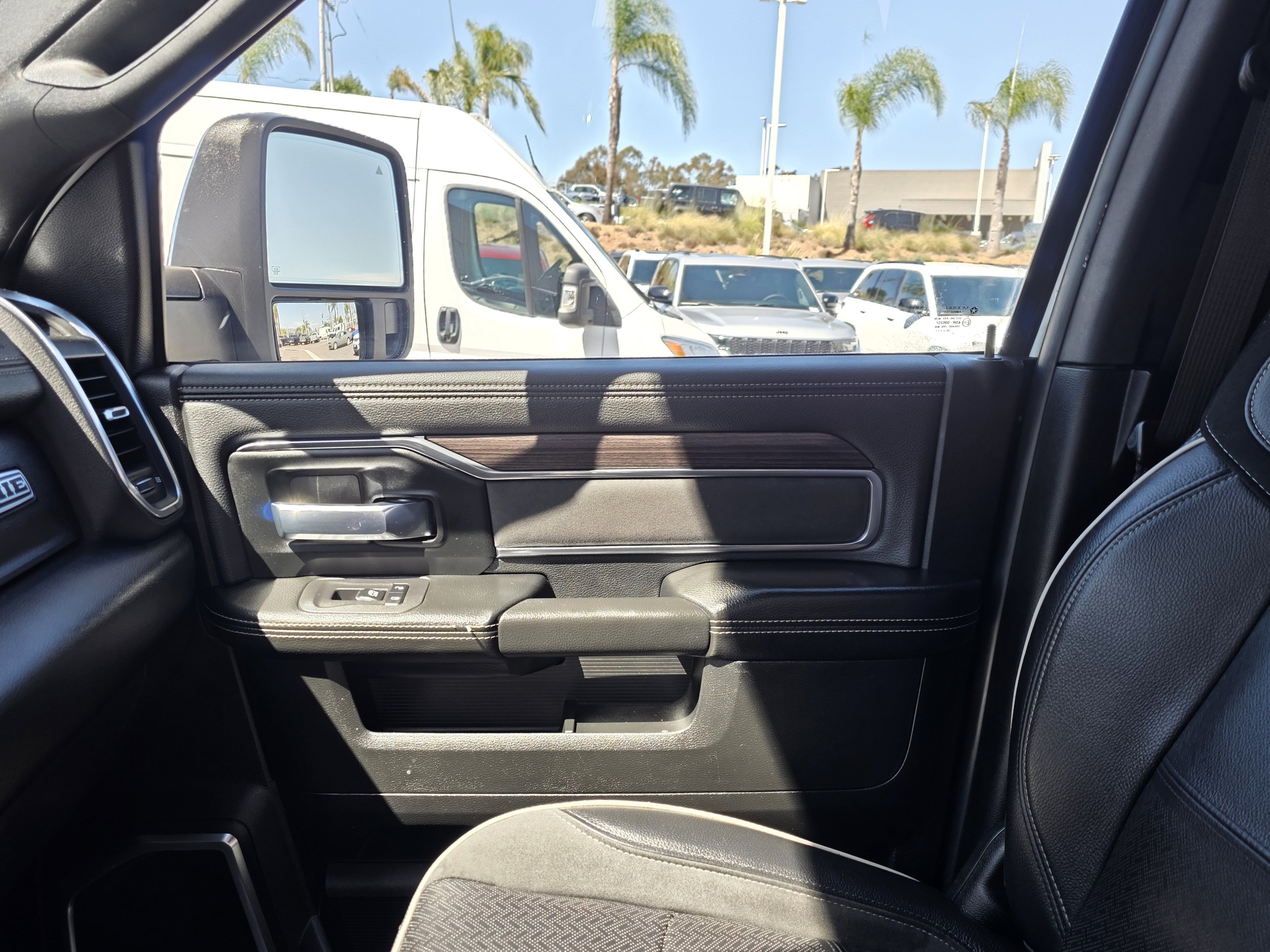 Certified 2026 RAM 2500 Laramie AWD/4WD image 16