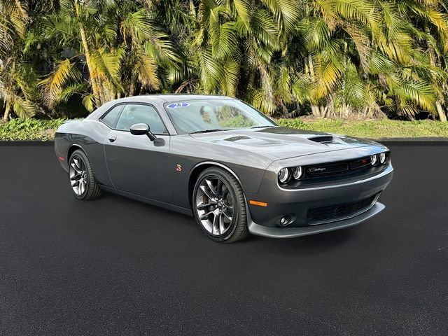Used 2023 Dodge Challenger R/T Scat Pack image 2