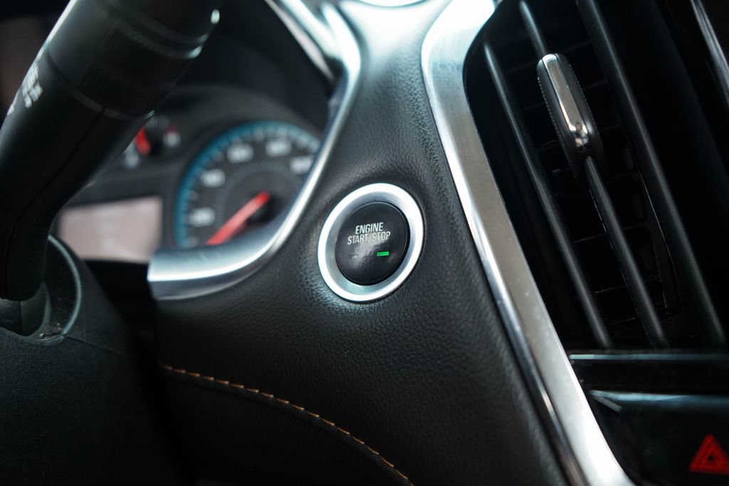 Used 2020 Chevrolet Traverse LS w/ LPO, Blackout Package image 22