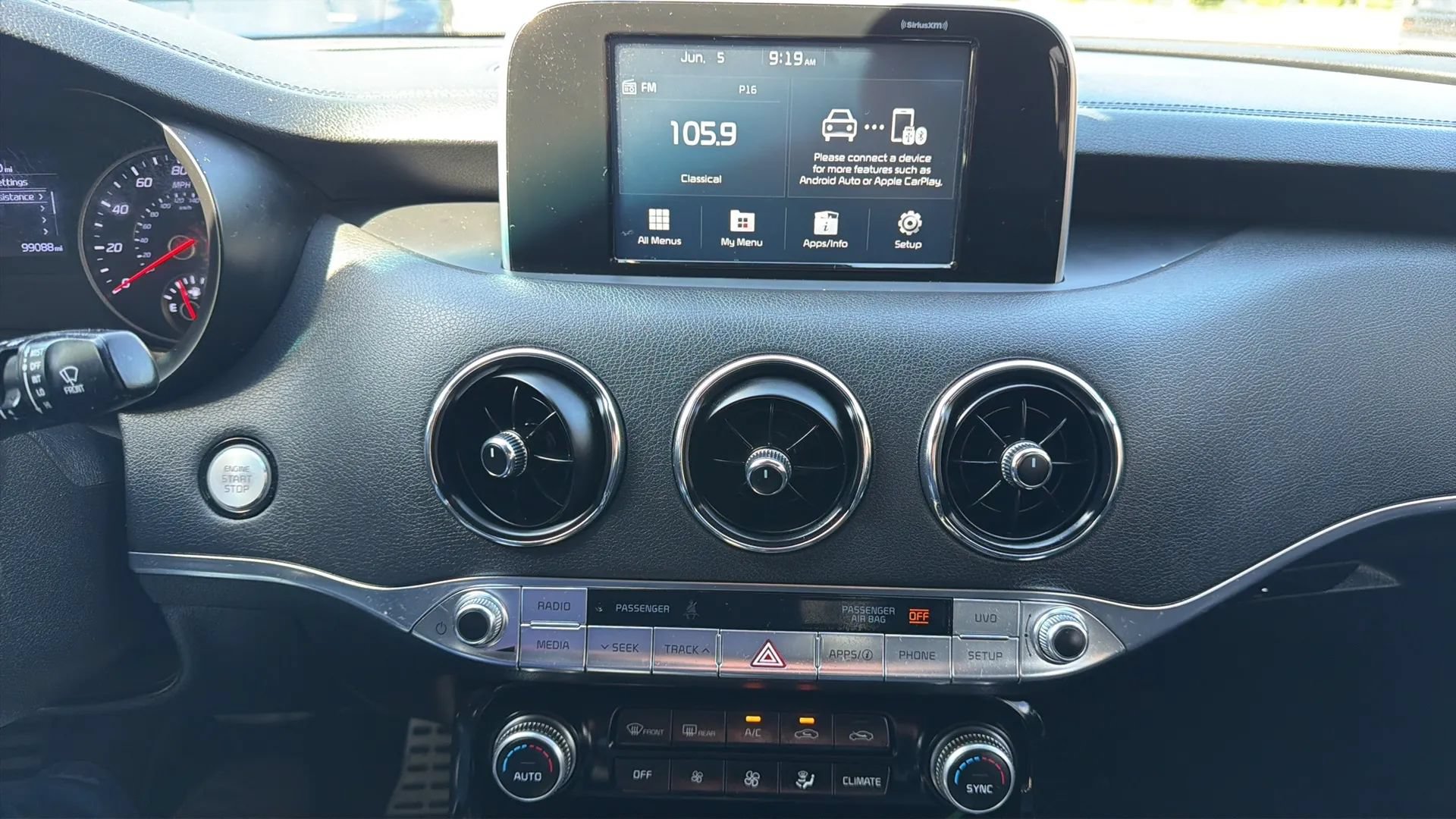 Used 2021 Kia Stinger GT-Line AWD/4WD image 18