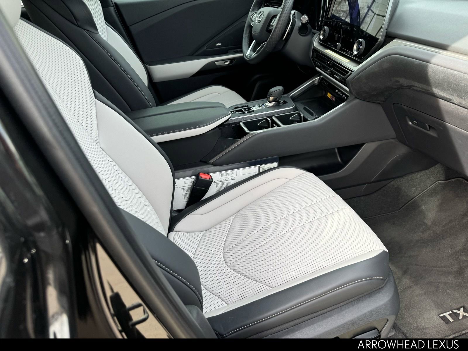 New 2026 Lexus TX 500h AWD image 12