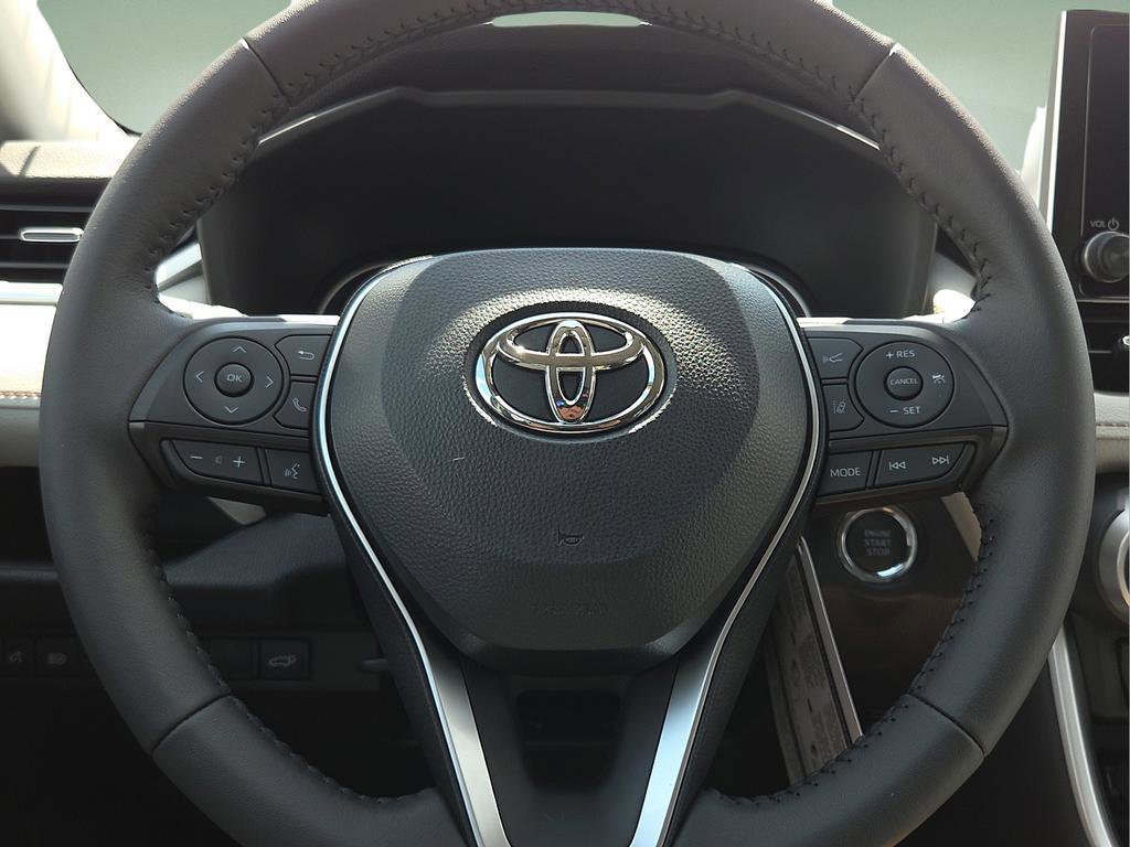 Certified 2025 Toyota RAV4 XLE Premium FWD image 25