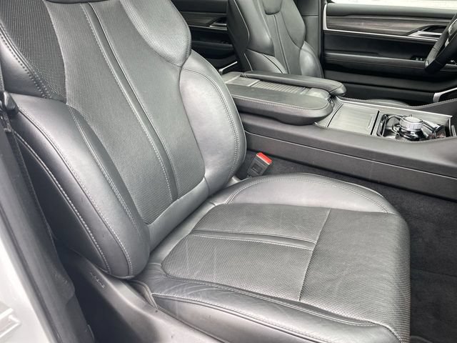 Used 2023 Jeep Wagoneer L Series II w/ Premium Group I AWD/4WD image 26