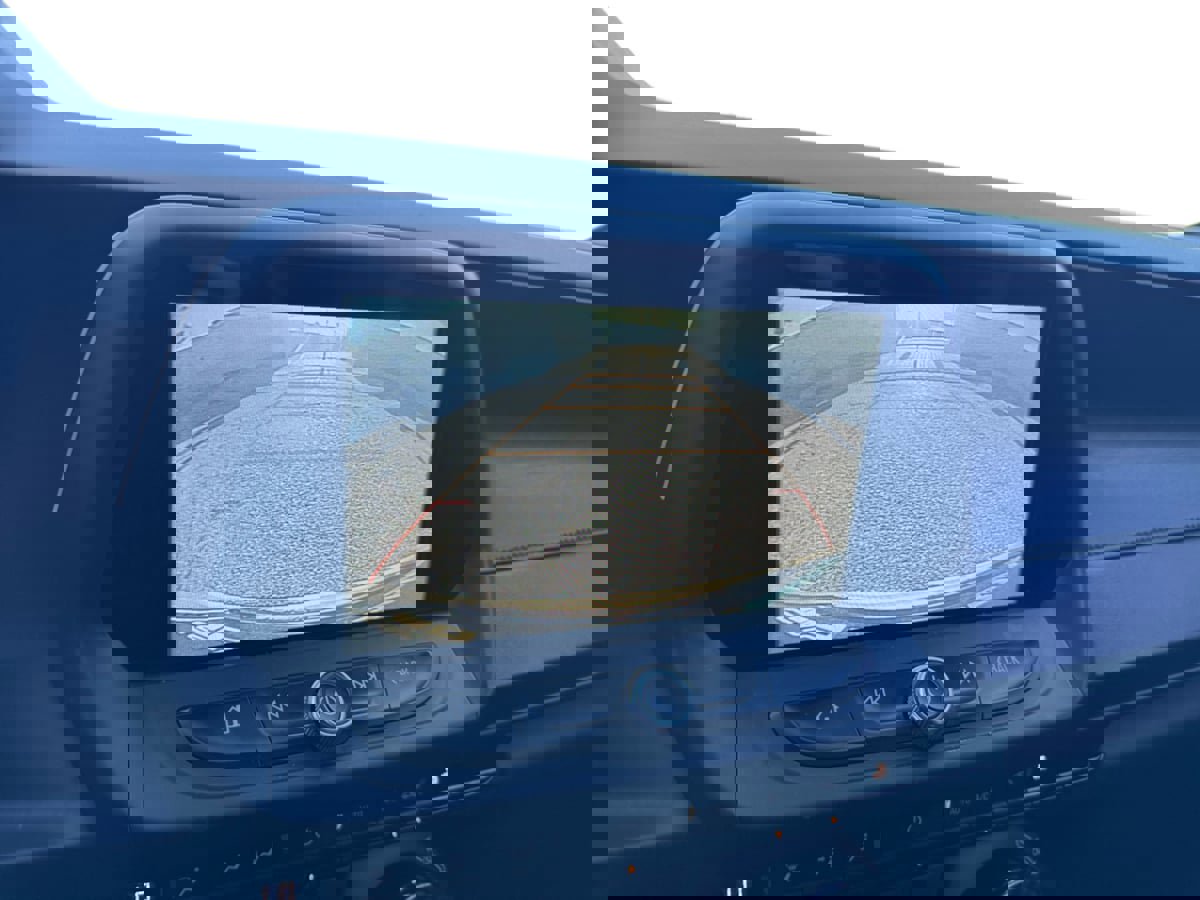 Used 2018 Chevrolet Camaro SS image 13