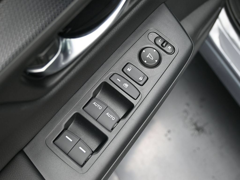Used 2026 Honda CR-V TrailSport image 17