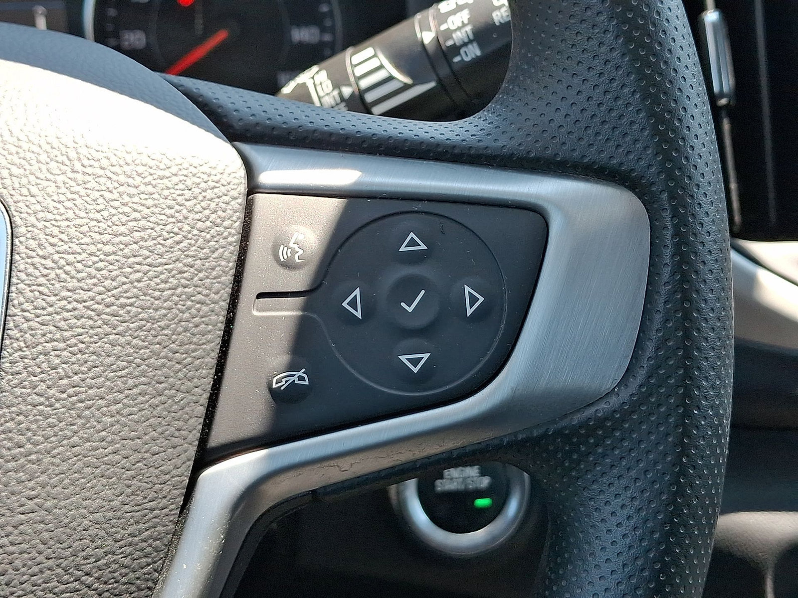 Certified 2024 GMC Terrain SLE FWD image 18