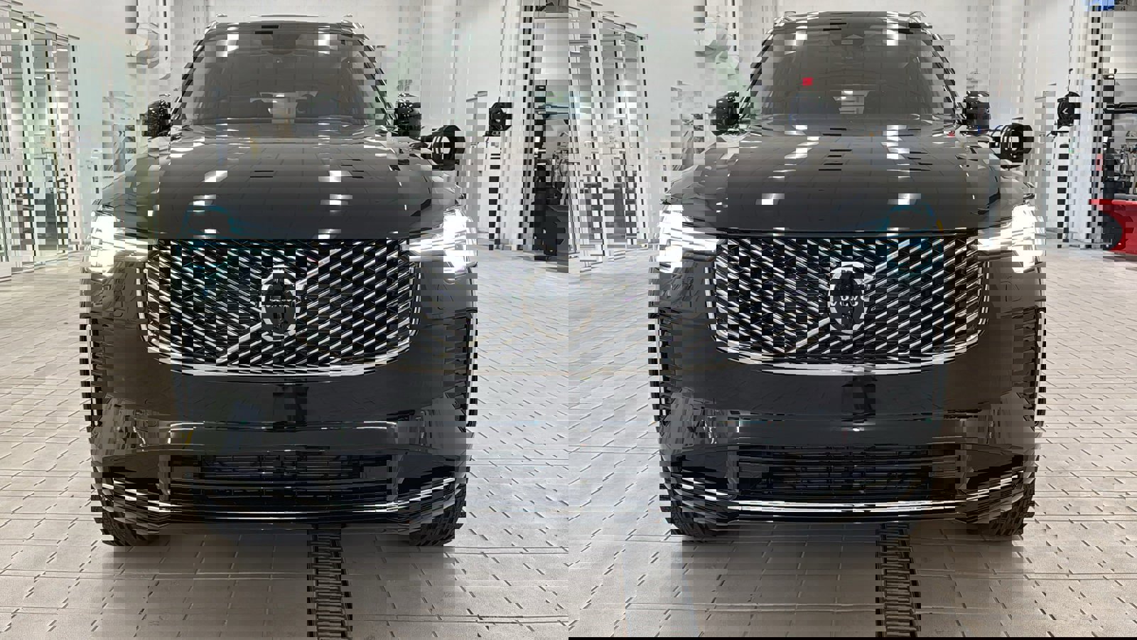 New 2026 Volvo XC90 B6 Plus w/ Protection Package Premier image 10