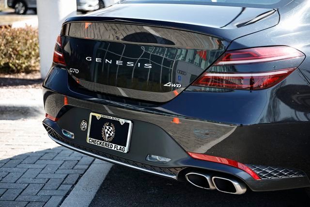 Used 2023 Genesis G70 2.0T image 9
