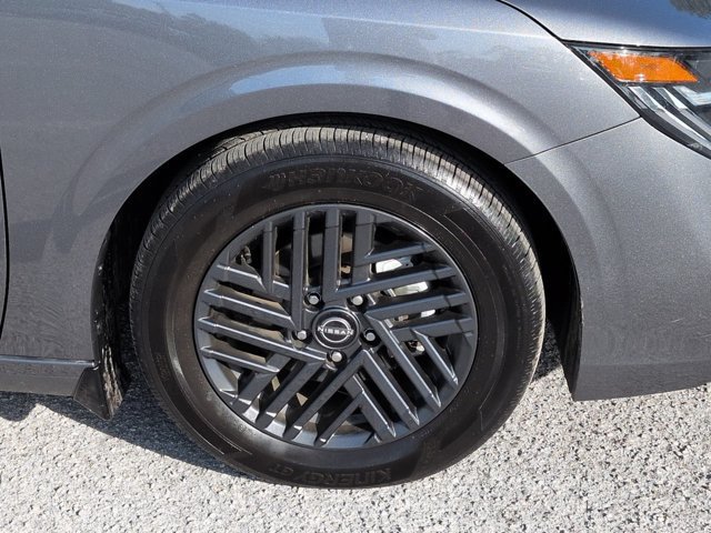 Used 2026 Nissan Sentra SV w/ SV Convenience Package FWD image 10