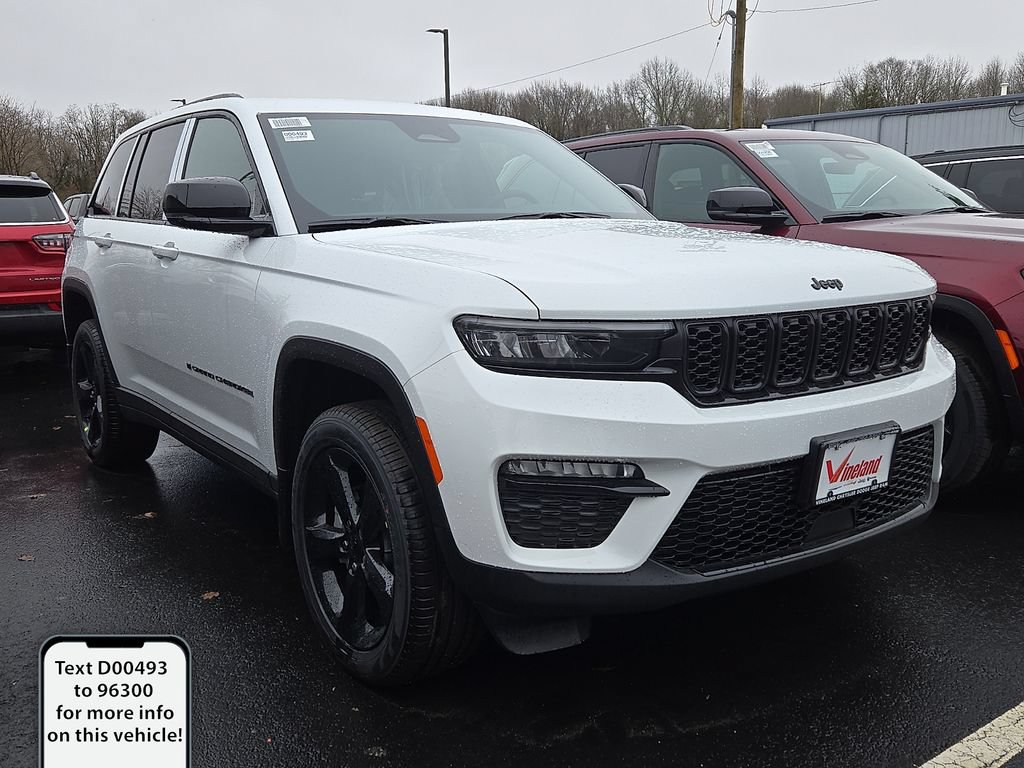 New 2025 Jeep Grand Cherokee Limited w/ Black Appearance Package