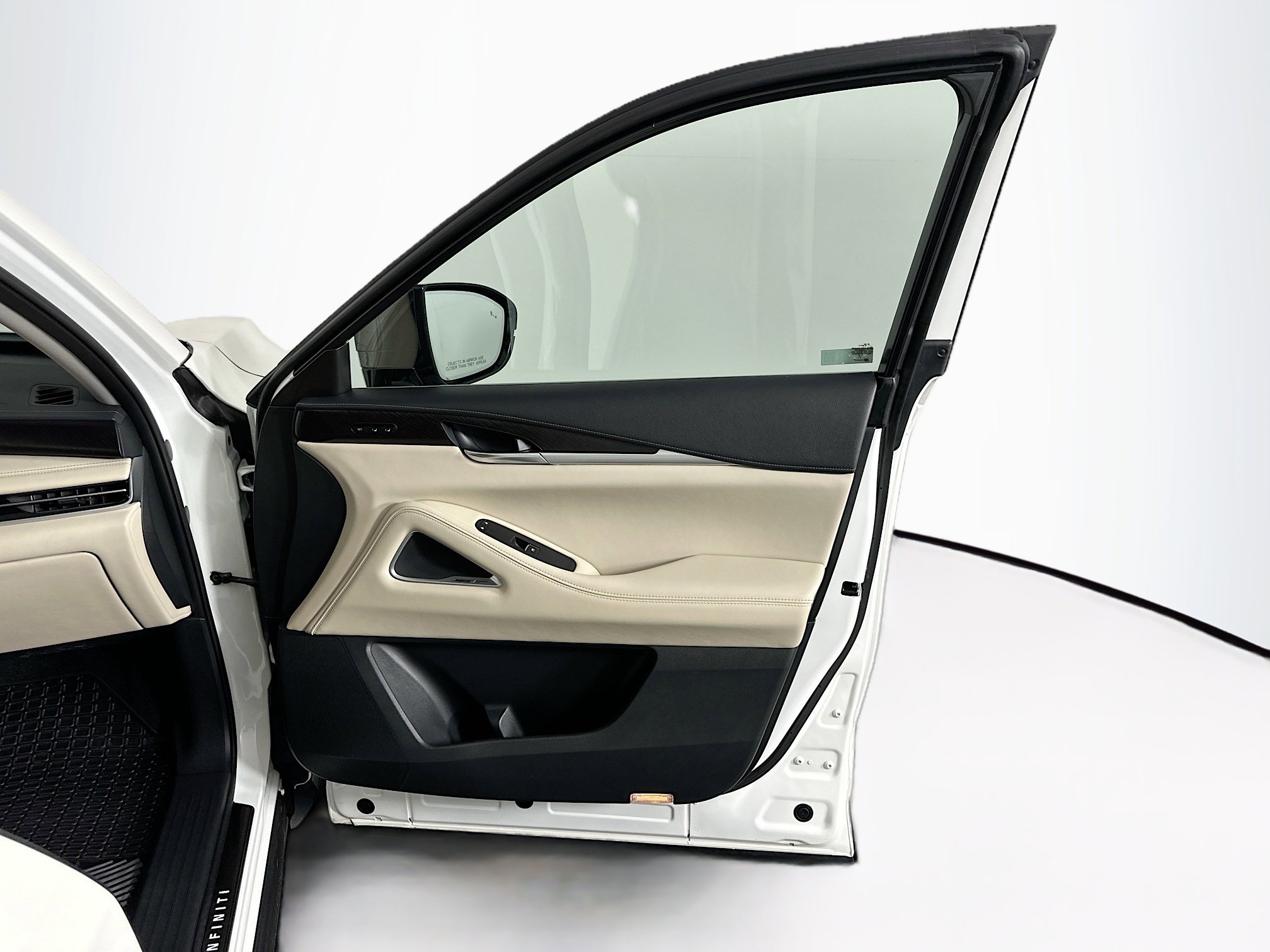 Used 2023 INFINITI QX60 Sensory w/ Vision Package image 36