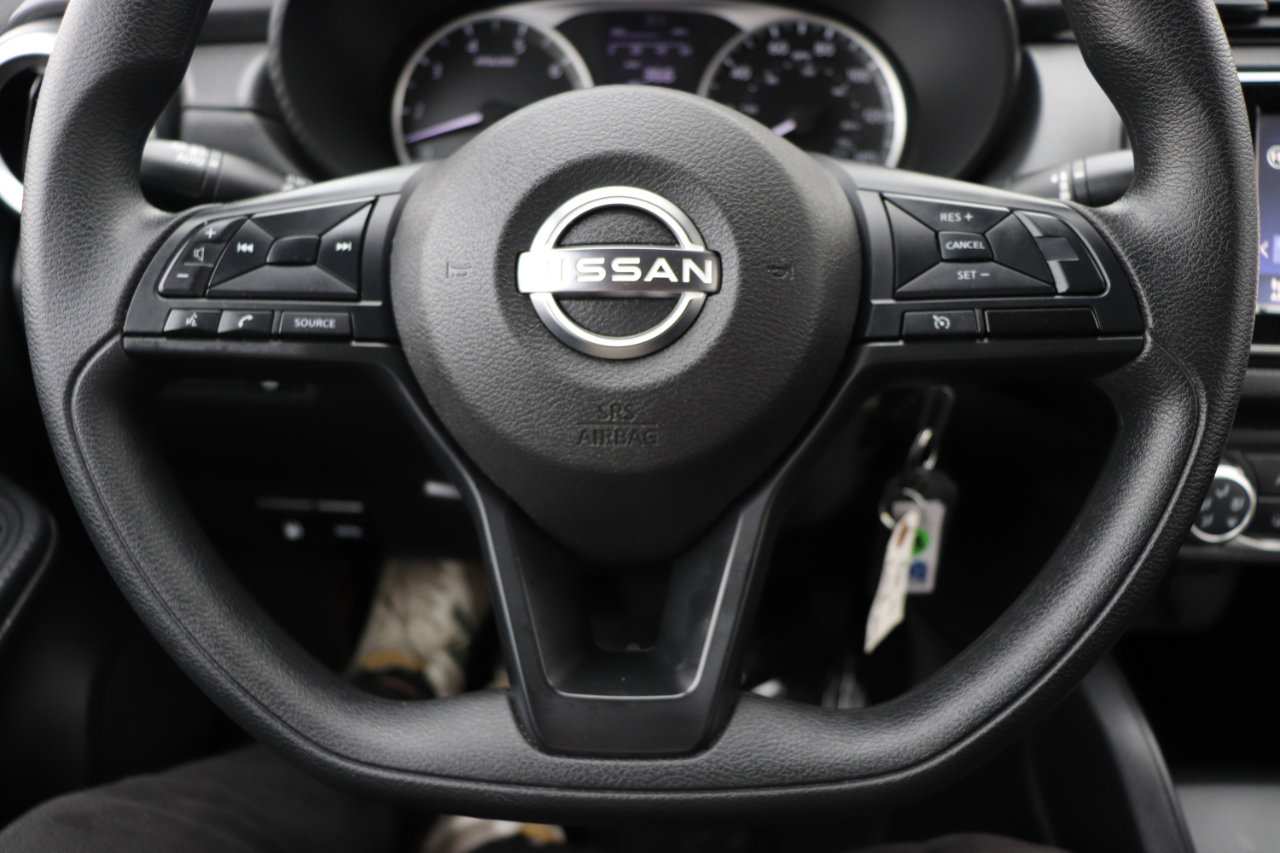 Used 2024 Nissan Versa S w/ Trunk Package image 24