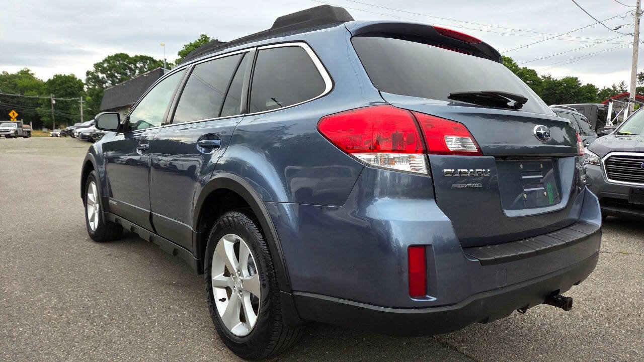 Used 2013 Subaru Outback 2.5i Limited w/ Moonroof Pkg AWD/4WD image 11