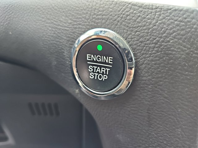 Used 2024 Ford Edge SEL AWD/4WD image 30