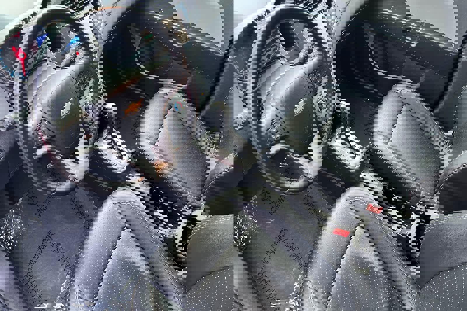 Used 2015 Chevrolet Sonic LTZ image 13