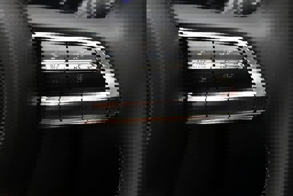 Used 2025 MAZDA CX-50 AWD 2.5 S w/ Premium Package image 20