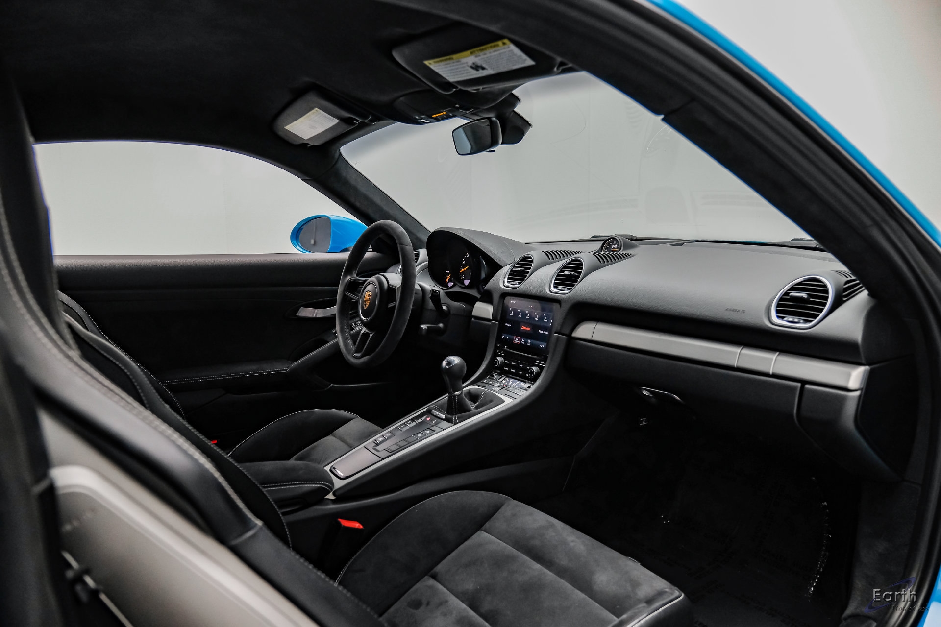 Used 2020 Porsche 718 Cayman GT4 RWD image 49