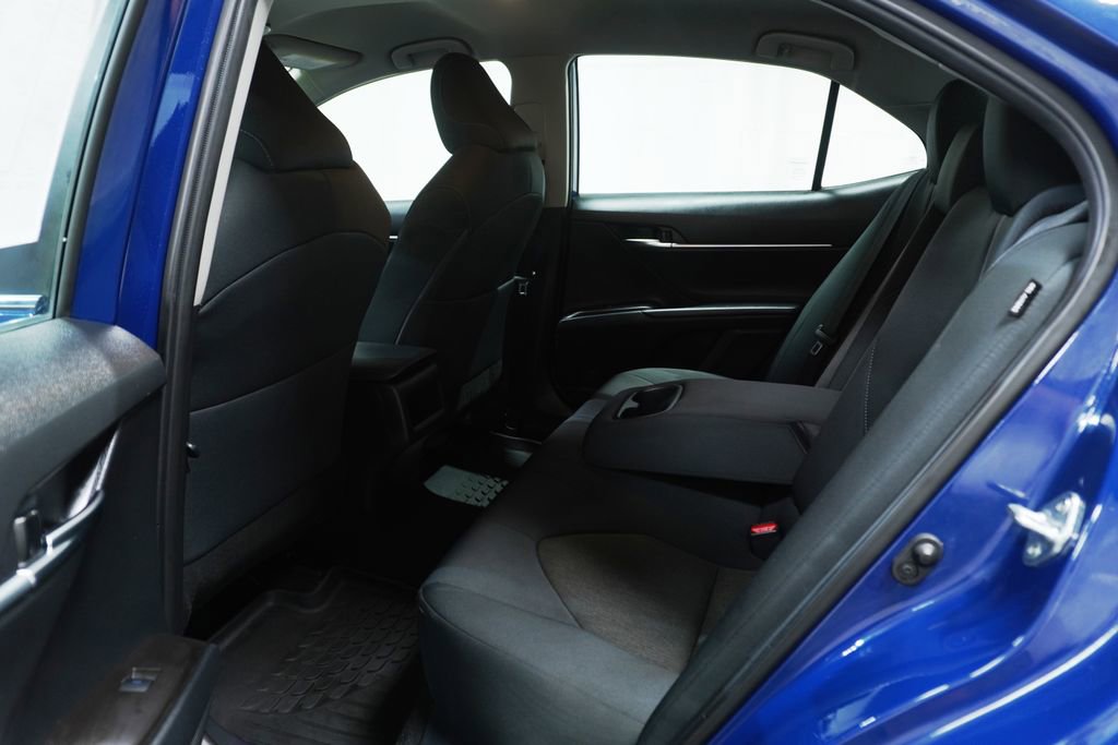 Used 2024 Toyota Camry LE FWD image 10