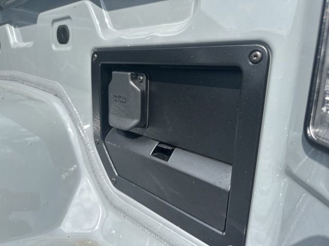 New 2026 Chevrolet Silverado EV LT image 57