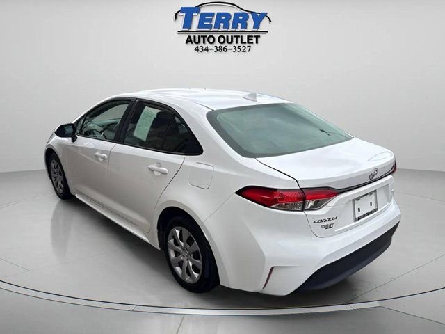 Used 2023 Toyota Corolla LE image 6