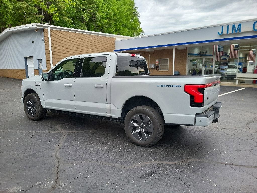 Used 2023 Ford F150 Lightning Lariat w/ Equipment Group 511A High AWD/4WD image 11