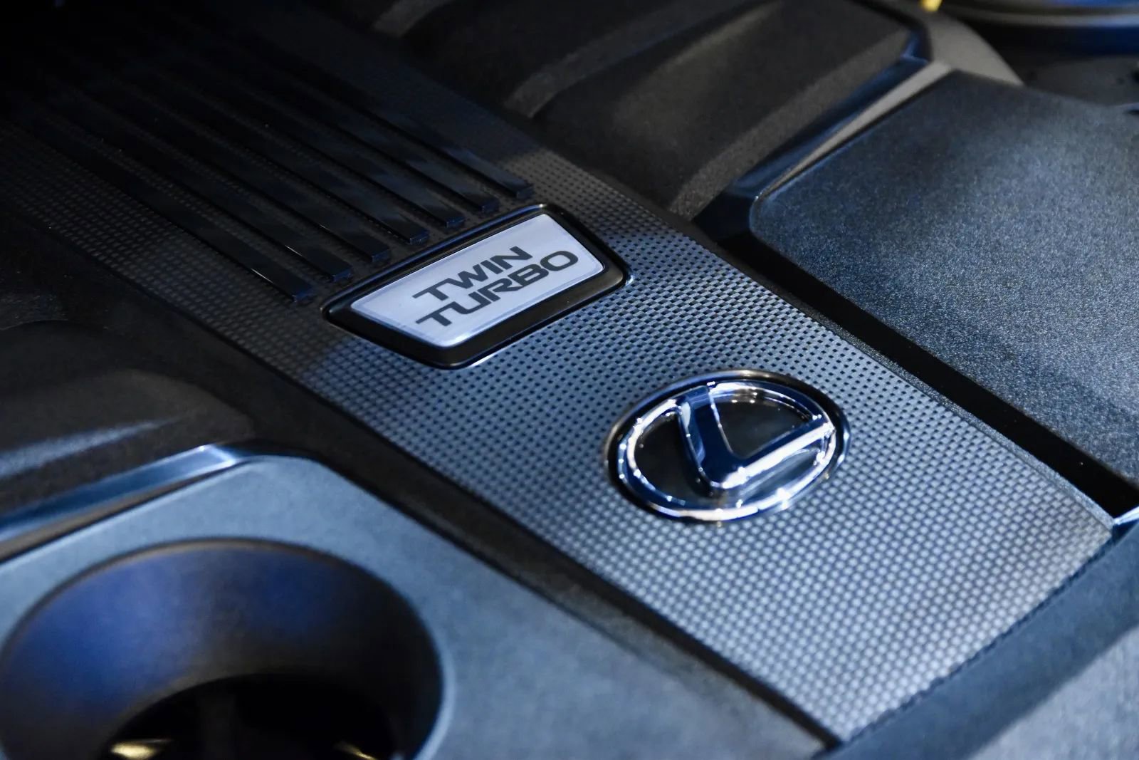 Used 2025 Lexus GX 550 image 39